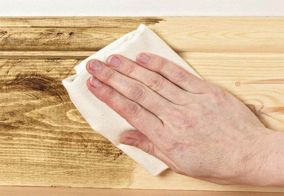 Cách xử lý đồ gỗ bị tróc sơn hiệu quả, không bong tróc trở lại